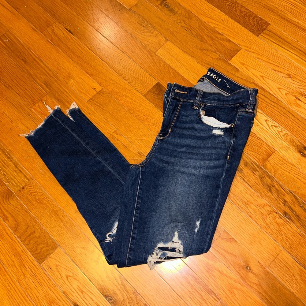 American eagle ripped jeans